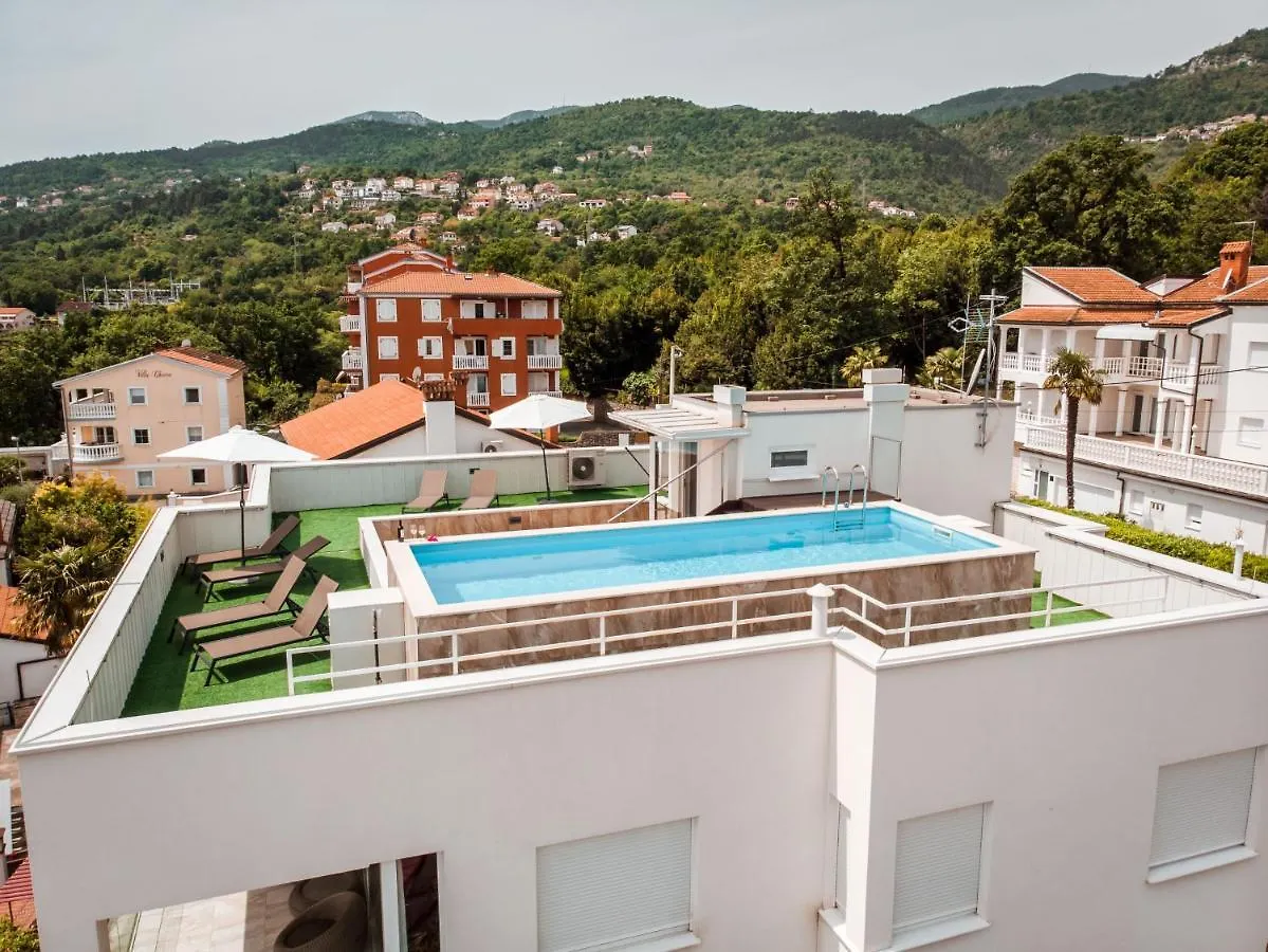 Apartment Mara Opatija With Rooftop Swimming Pool