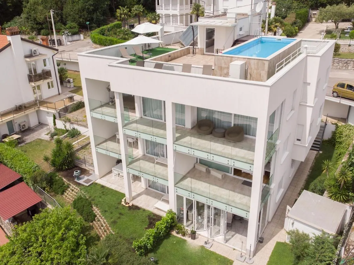 Apartment Mara Opatija With Rooftop Swimming Pool