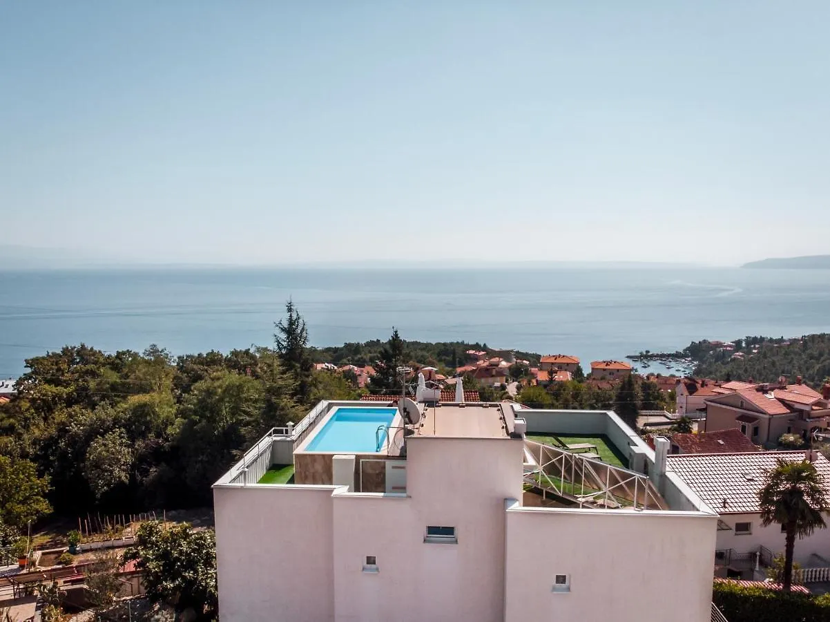 Apartment Mara Opatija With Rooftop Swimming Pool